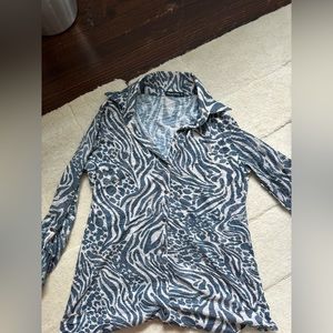 David Cline blue and white patterned quarter sleeve button down.